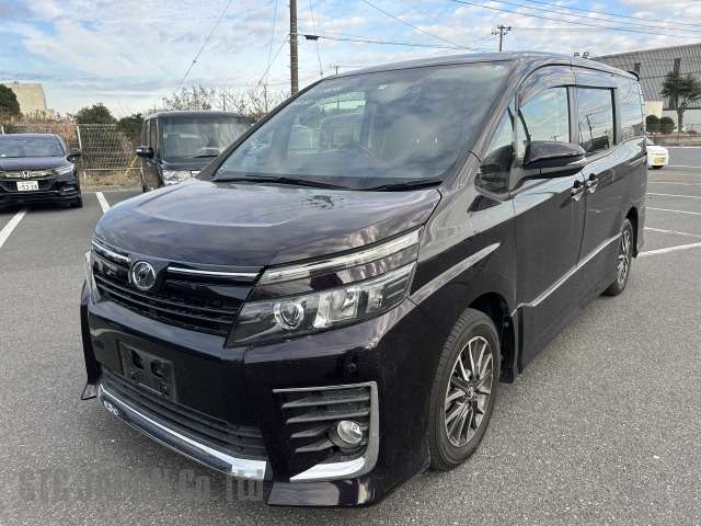 Toyota Voxy 2011 2000cc Image