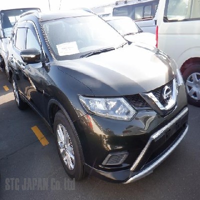 Buy Japanese Nissan X-TRAIL  At STC Japan