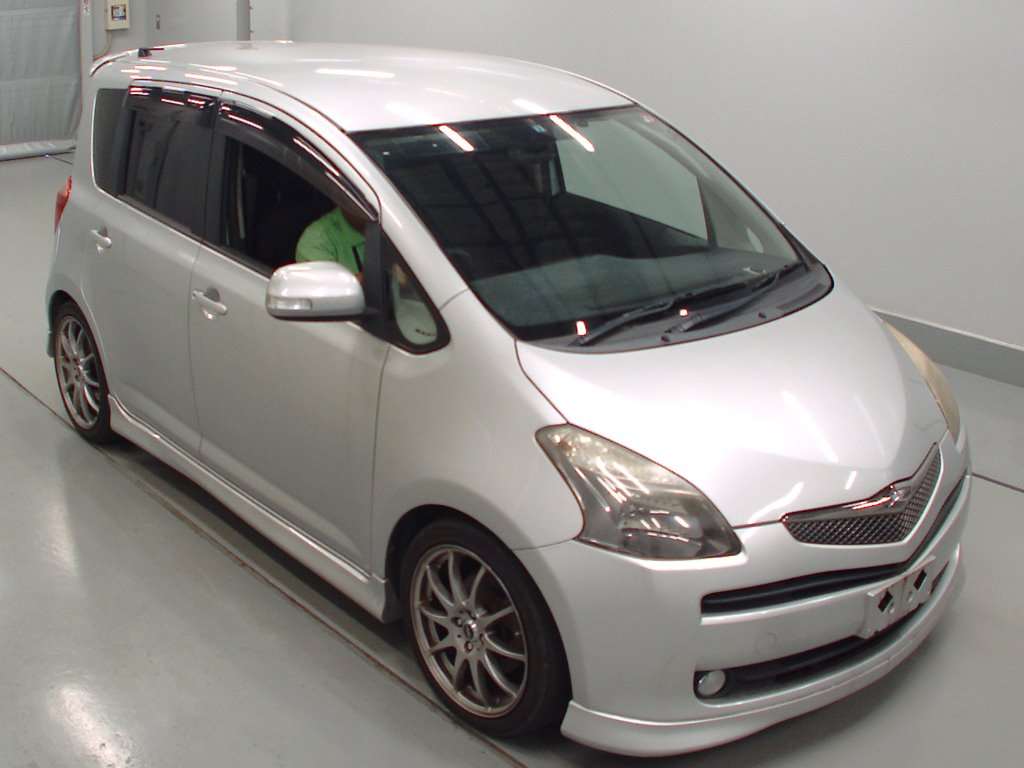 Toyota Ractis 2006 – Toyota Ractis for Sale – Stock No. 492 – STC Japanese  Used Cars