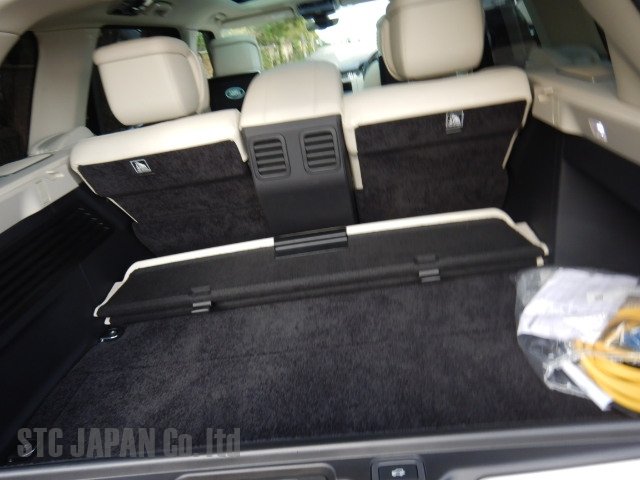 Land Rover Range Rover 2021 2000 CC Image  - STC Japan