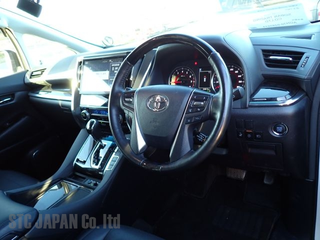 Toyota Alphard 2019 2500 CC Image  - STC Japan
