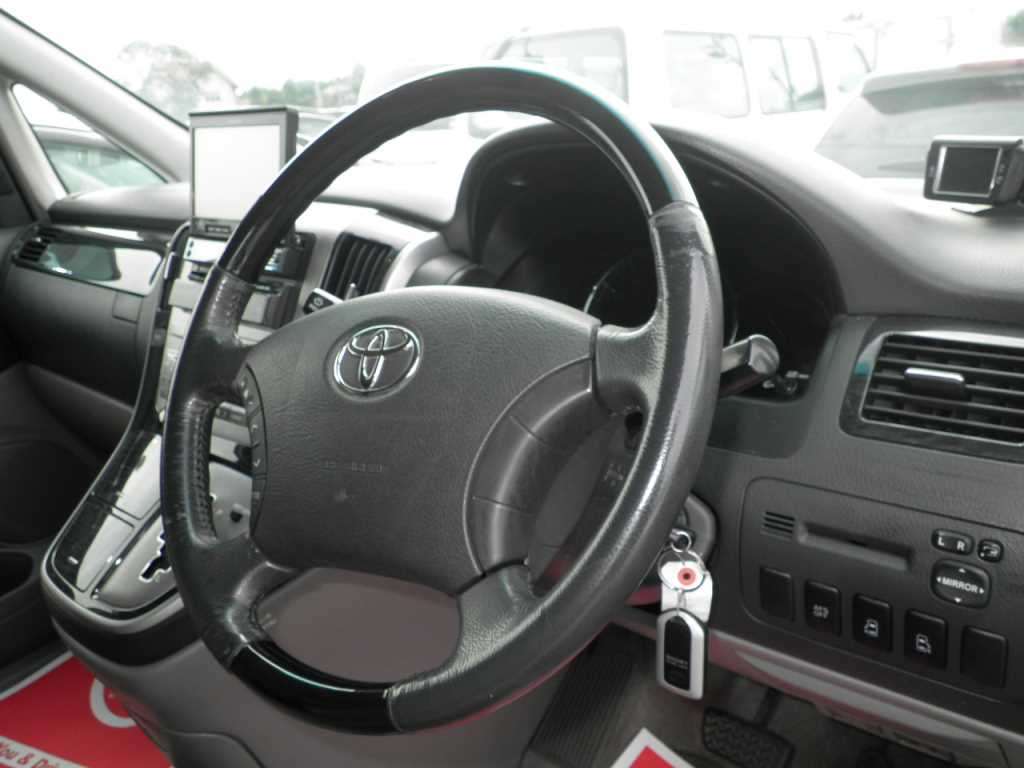 Toyota Alphard AS 2006 2400cc Image  - STC Japan